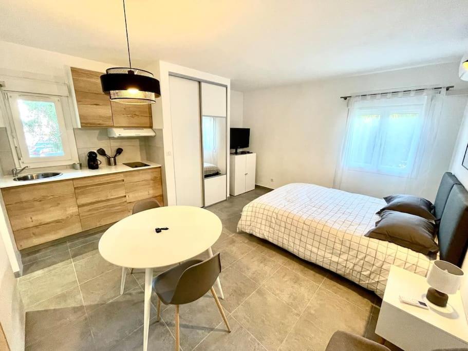 Appartement Hypercentre Parking Gratuit Аяччо Екстер'єр фото